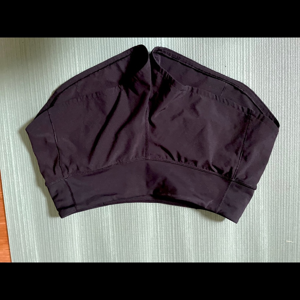 Lululemon shorts size 4